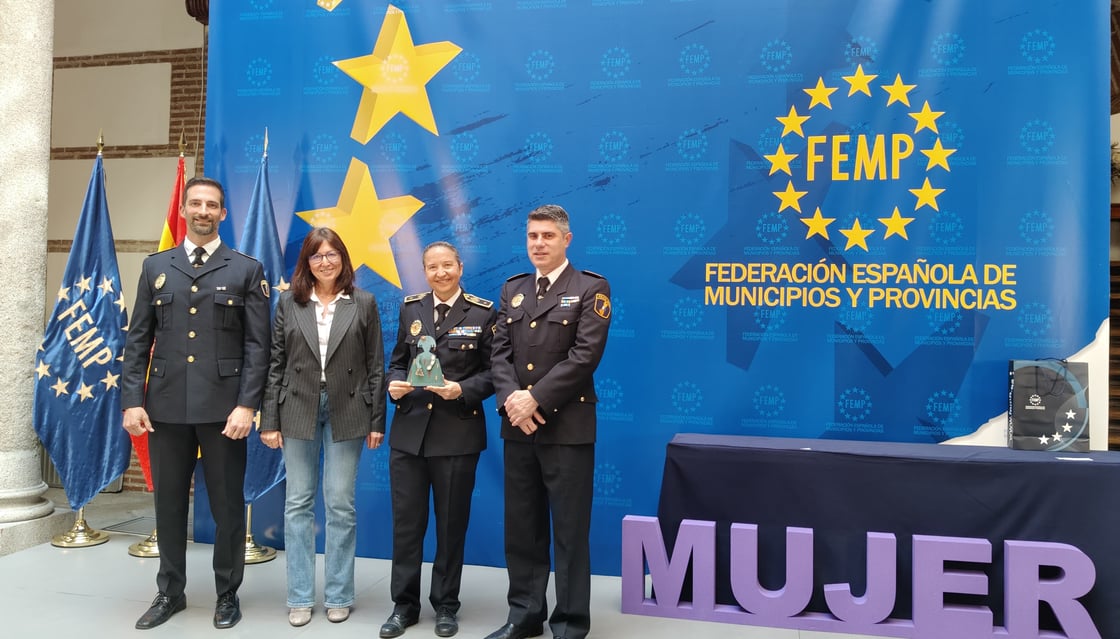 PLV Good Practices against Violence against Women award (5)